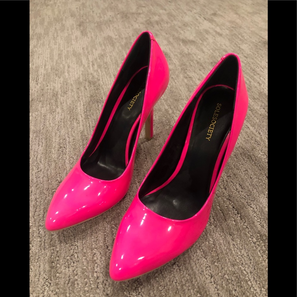 Have never worn- too small!